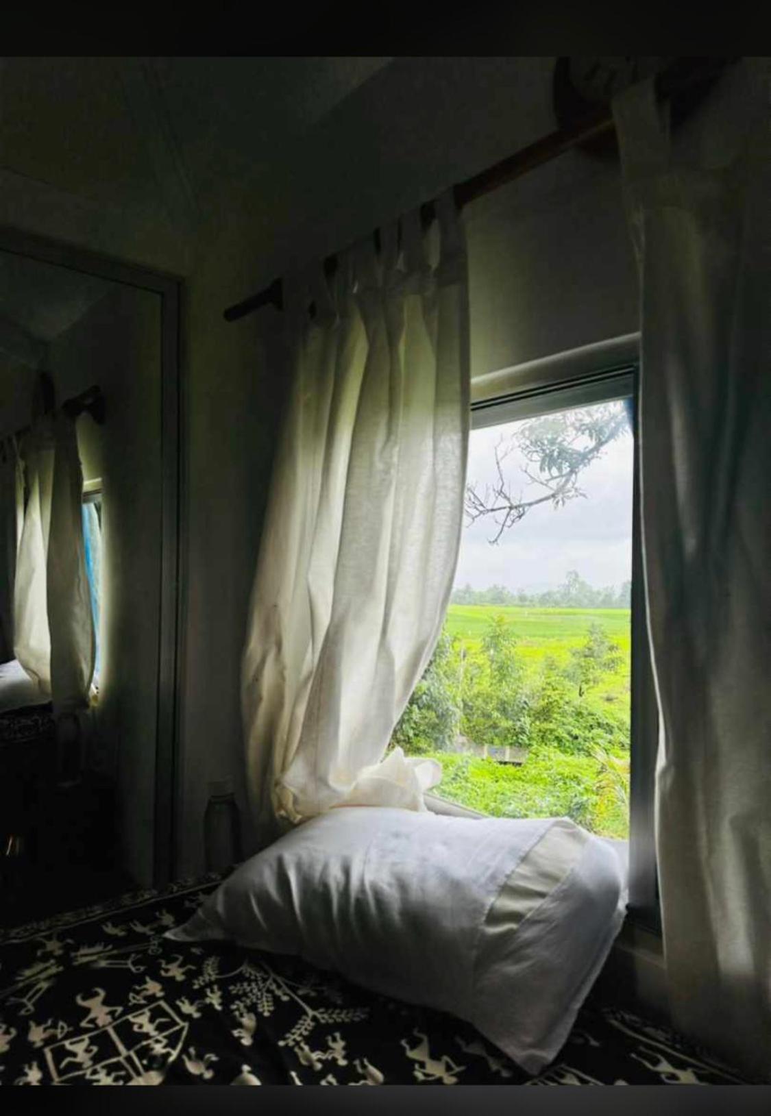 Mars Jungle Adventure Stud Farm With Private Jacuzzi Villa Narsinge Bilik gambar